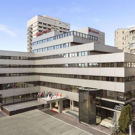 Ramada Iasi City Center Luaran gambar