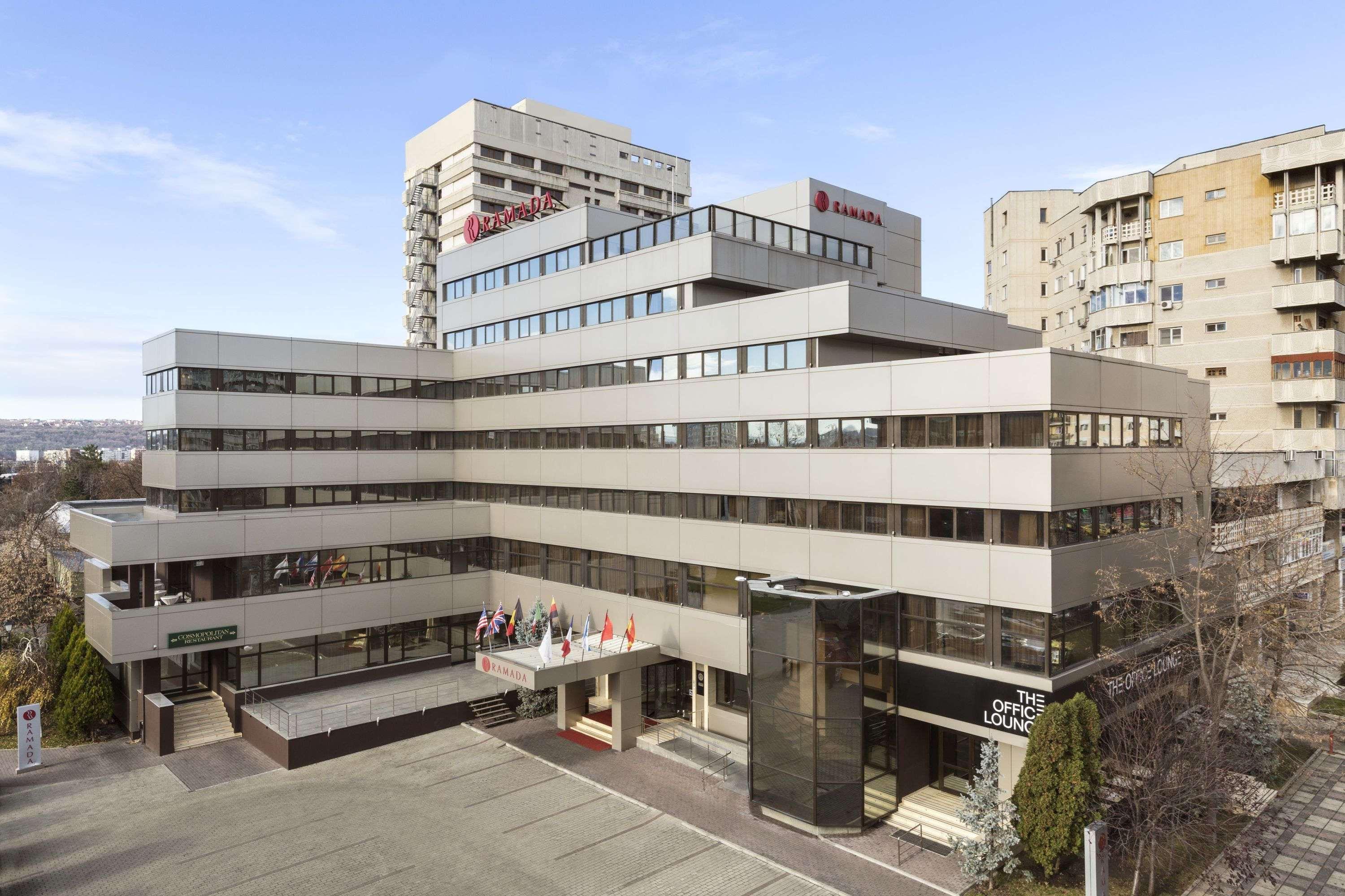 Ramada Iasi City Center Luaran gambar
